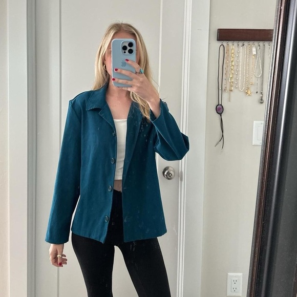 Briggs New York Blue Faux Suede Women’s Button Down Top Size Medium Petite - Picture 1 of 6